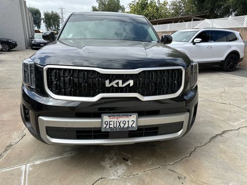 Certified 2023 Kia Telluride LX FWD image 8