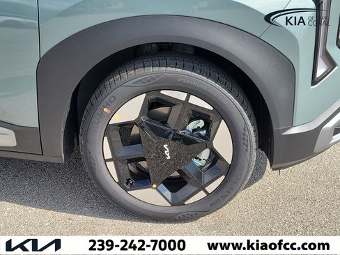 New 2027 Kia Seltos S FWD image 7