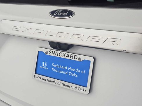 Used 2022 Ford Explorer 2WD image 14