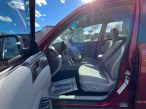 Used 2011 Subaru Forester 2.5X Premium image 19