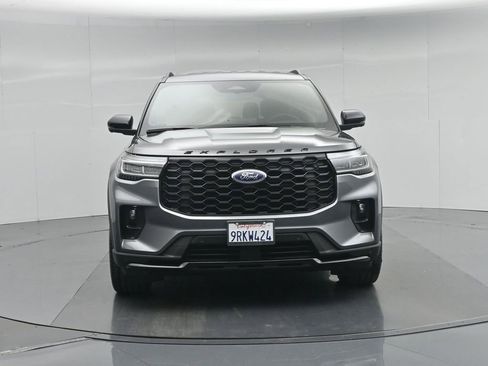 Used 2025 Ford Explorer ST-Line w/ Premium Package RWD image 57