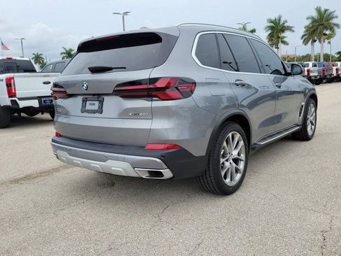 Used 2024 BMW X5 xDrive40i AWD/4WD image 6