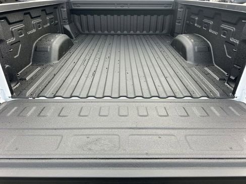 New 2026 GMC Sierra 2500 Pro w/ 1SA Pro Safety Plus Package image 24