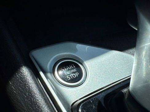 Used 2025 Nissan Altima 2.5 S FWD image 34