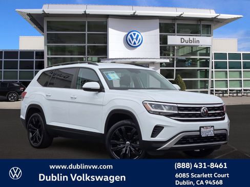 Certified 2021 Volkswagen Atlas S image 1