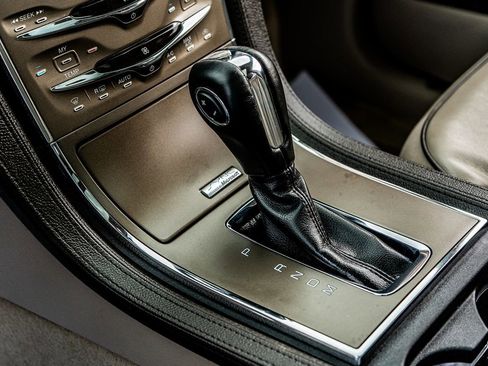 Used 2012 Lincoln MKX AWD image 29