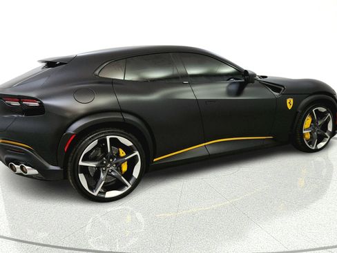 Used 2024 Ferrari Purosangue AWD/4WD image 7
