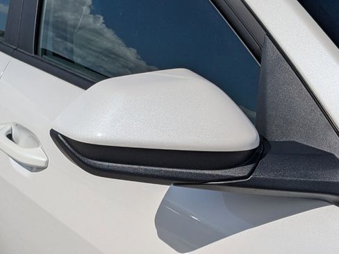 New 2025 Kia K4 LX image 14