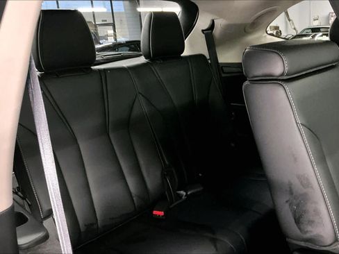 Used 2023 Acura MDX SH-AWD w/ Advance Package image 30