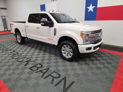 Used 2019 Ford F350 Platinum w/ Platinum Ultimate Package image 15