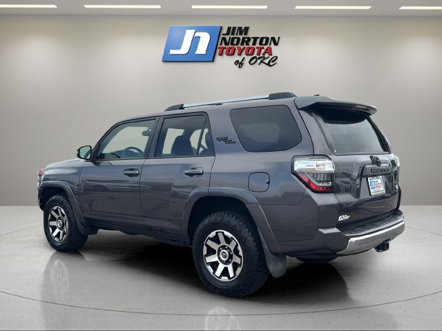 Used 2017 Toyota 4Runner TRD Off-Road Premium AWD/4WD image 7