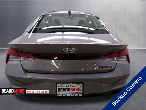 Used 2023 Hyundai Elantra SE image 5