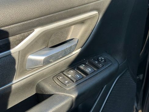 Used 2021 RAM 1500 Big Horn AWD/4WD image 12