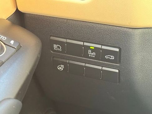 Used 2020 Lexus NX 300h AWD w/ Premium Package image 16