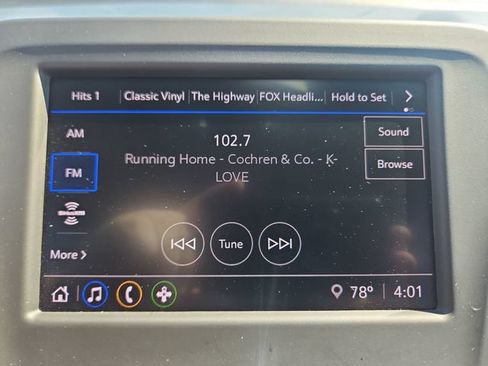 Used 2024 Chevrolet Equinox LT FWD image 19