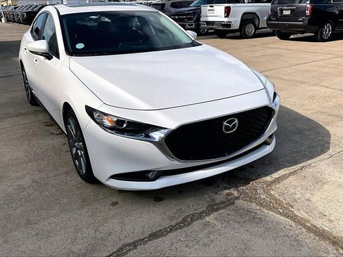Used 2025 MAZDA MAZDA3 s FWD image 3