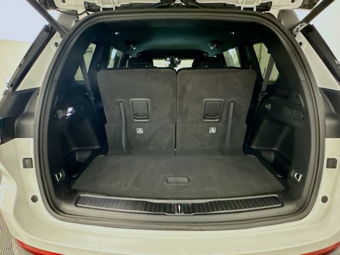 Used 2023 Jeep Grand Cherokee L Laredo AWD/4WD image 30