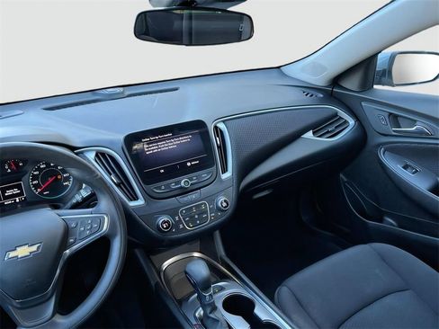 Used 2024 Chevrolet Malibu LT image 26