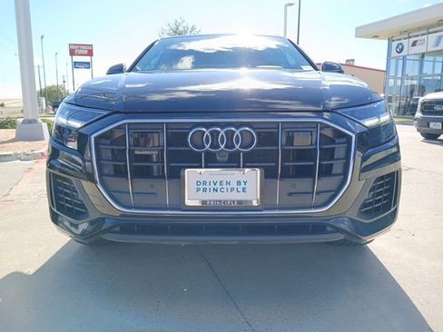 Used 2022 Audi Q8 Premium Plus image 2