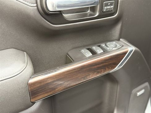 Used 2019 GMC Sierra 1500 SLT w/ SLT Premium Plus Package image 18