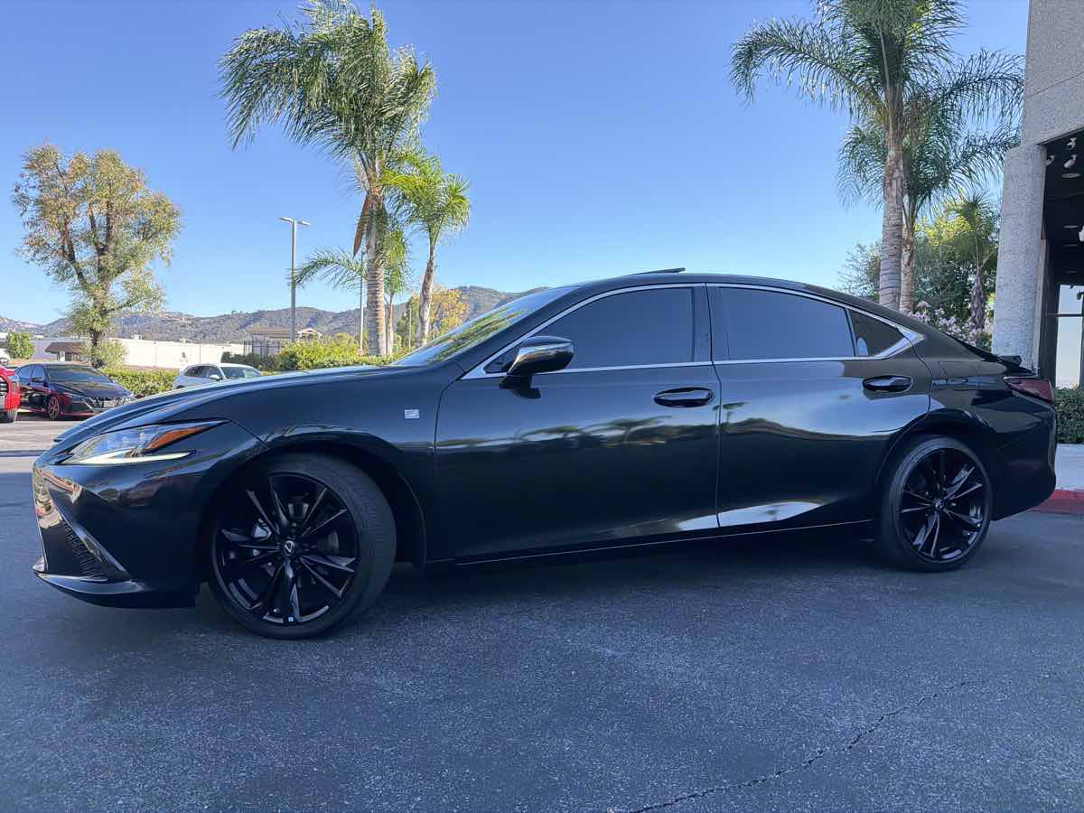 Used 2024 Lexus ES 300h F Sport w/ Accessory Package (Z1) FWD image 14