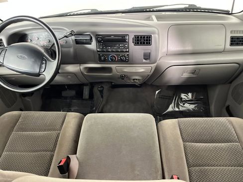 Used 2001 Ford F250 XLT image 19