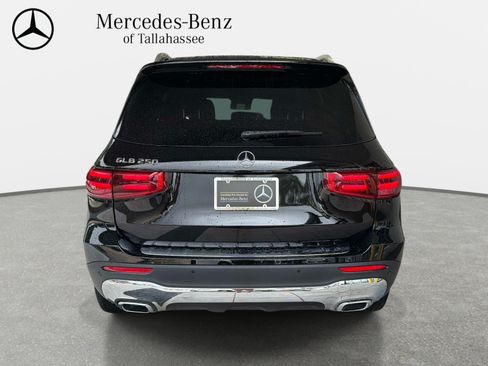 Used 2026 Mercedes-Benz GLB 250 image 6