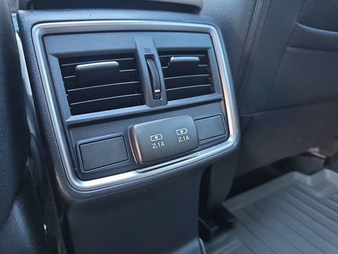 Certified 2023 Subaru Forester Premium AWD/4WD image 18