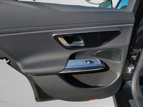 Certified 2025 Mercedes-Benz E 350 Sedan image 23