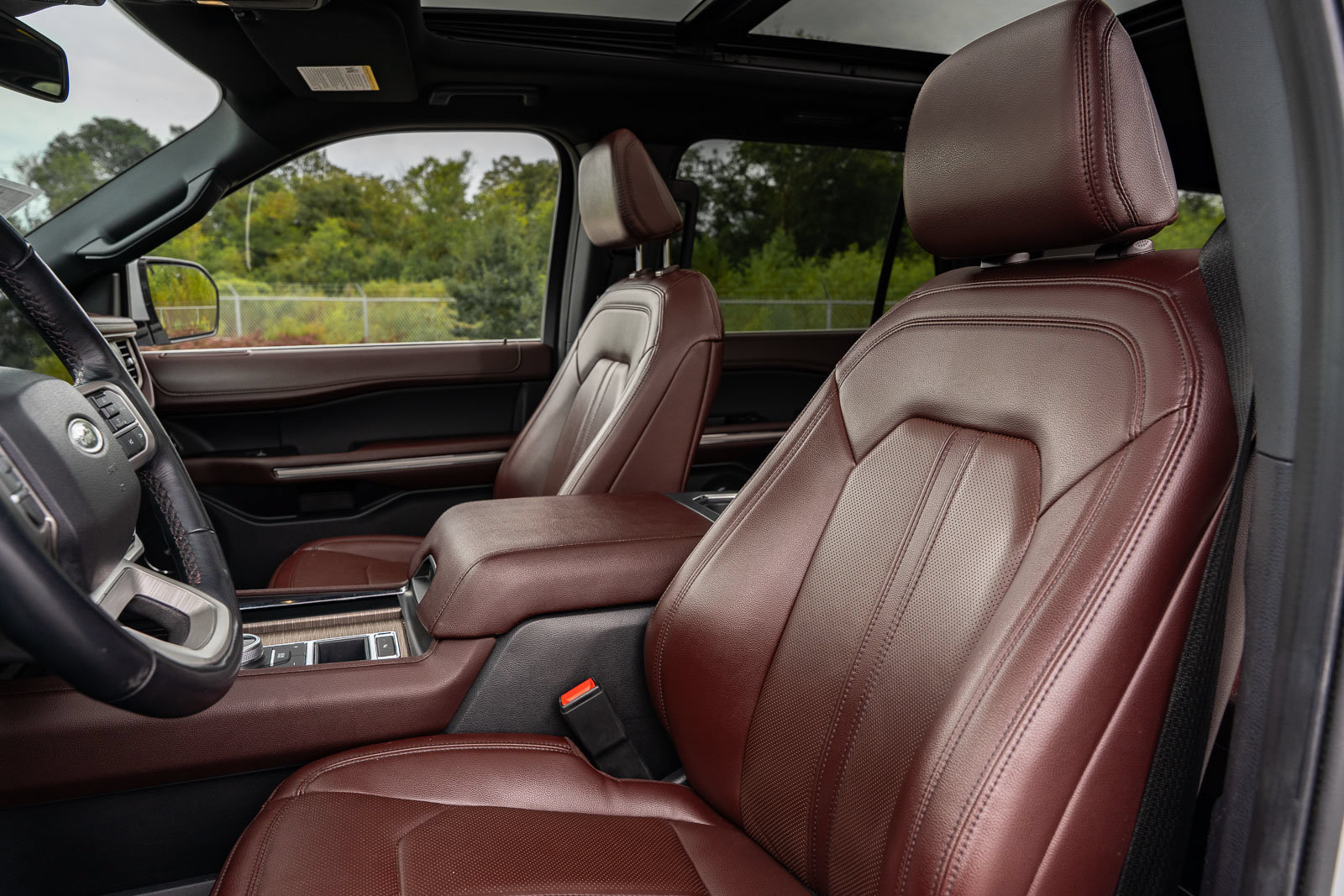 Used 2024 Ford Expedition Limited RWD image 22