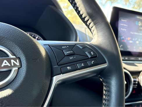 Used 2025 Nissan Sentra SV w/ All-Weather Package image 17