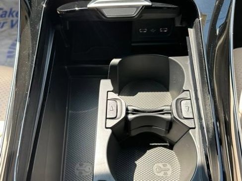 New 2026 Mercedes-Benz C 300 4MATIC Sedan image 30