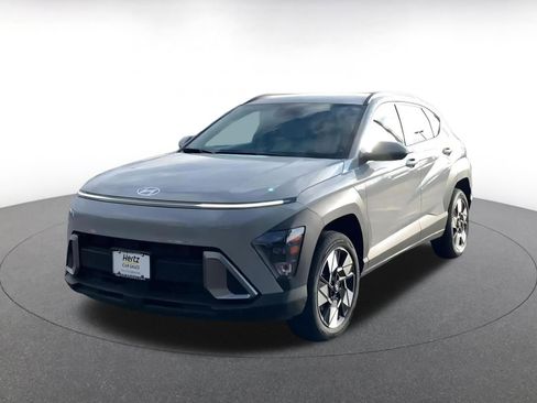 Used 2025 Hyundai Kona SEL image 7