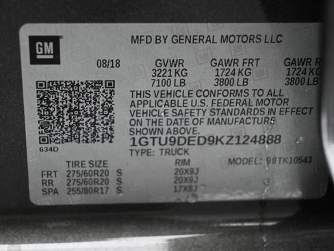 Used 2019 GMC Sierra 1500 SLT w/ SLT Premium Plus Package image 37