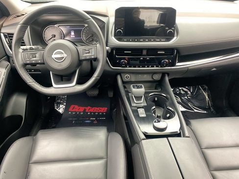 Used 2023 Nissan Rogue SL AWD/4WD image 15