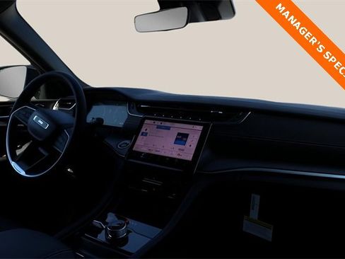 New 2025 Jeep Grand Cherokee Limited w/ Black Appearance Package image 16