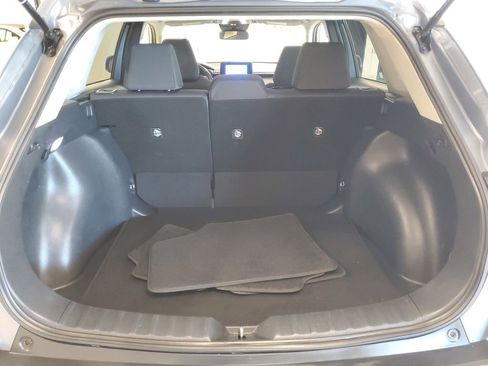 Certified 2024 Toyota Corolla Cross LE image 8