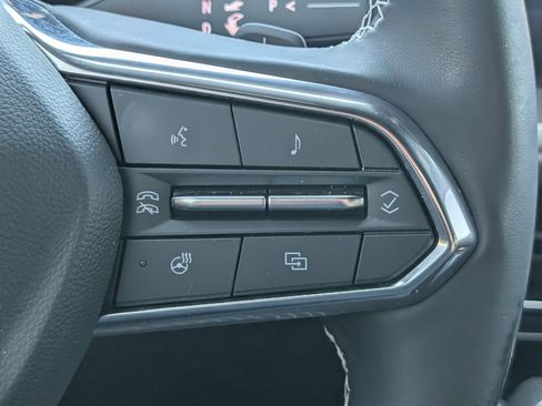 Used 2025 Chevrolet Traverse LT w/ Midnight/Sport Edition image 24