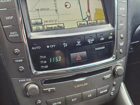 Used 2010 Lexus IS 250C RWD image 26