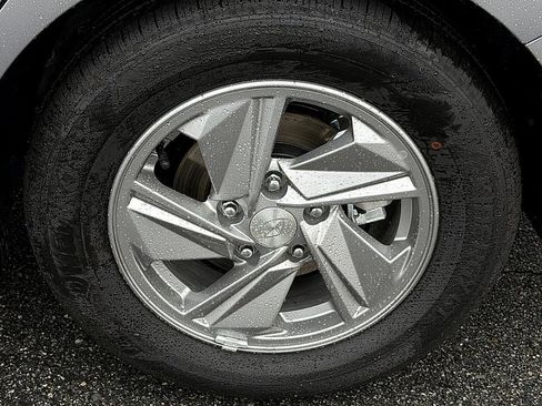 New 2026 Hyundai Elantra SE w/ Cargo Package image 5
