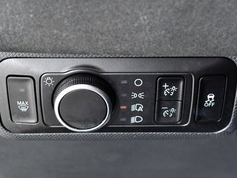 Used 2023 Ford Mustang Mach-E GT image 31