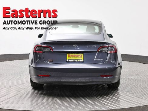Used 2022 Tesla Model 3 Long Range AWD/4WD image 6