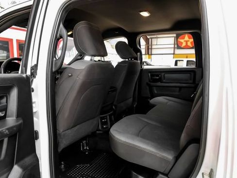 Used 2024 RAM 3500 Tradesman w/ Chrome Appearance Group AWD/4WD image 42