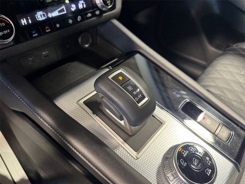 Used 2022 Mitsubishi Outlander SEL image 21