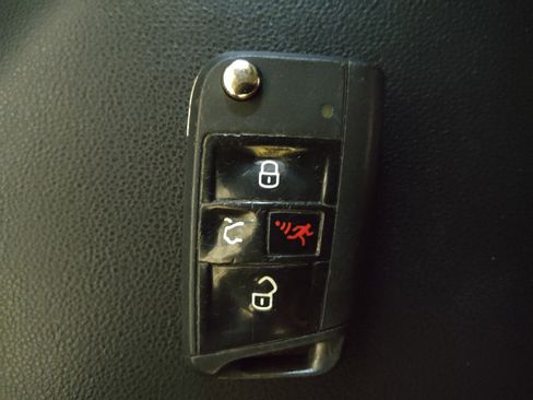Used 2020 Volkswagen Jetta S FWD image 32