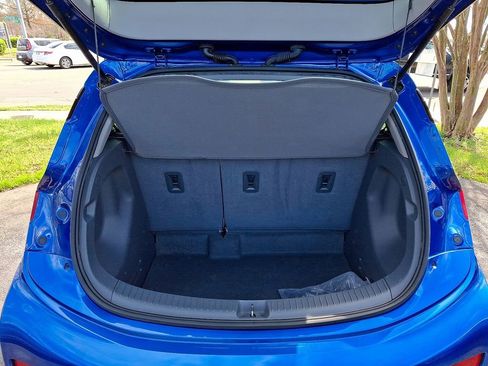 Used 2020 Chevrolet Bolt LT image 28