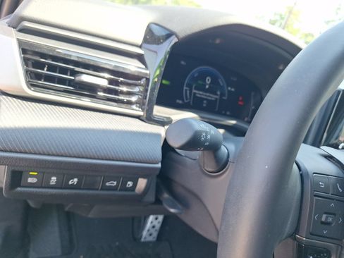 Used 2026 Toyota Camry SE FWD image 18