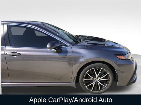 Used 2023 Toyota Camry SE image 19