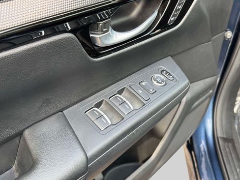 Certified 2023 Honda CR-V EX-L image 30