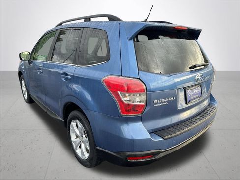 Used 2015 Subaru Forester 2.5i Limited AWD/4WD image 9